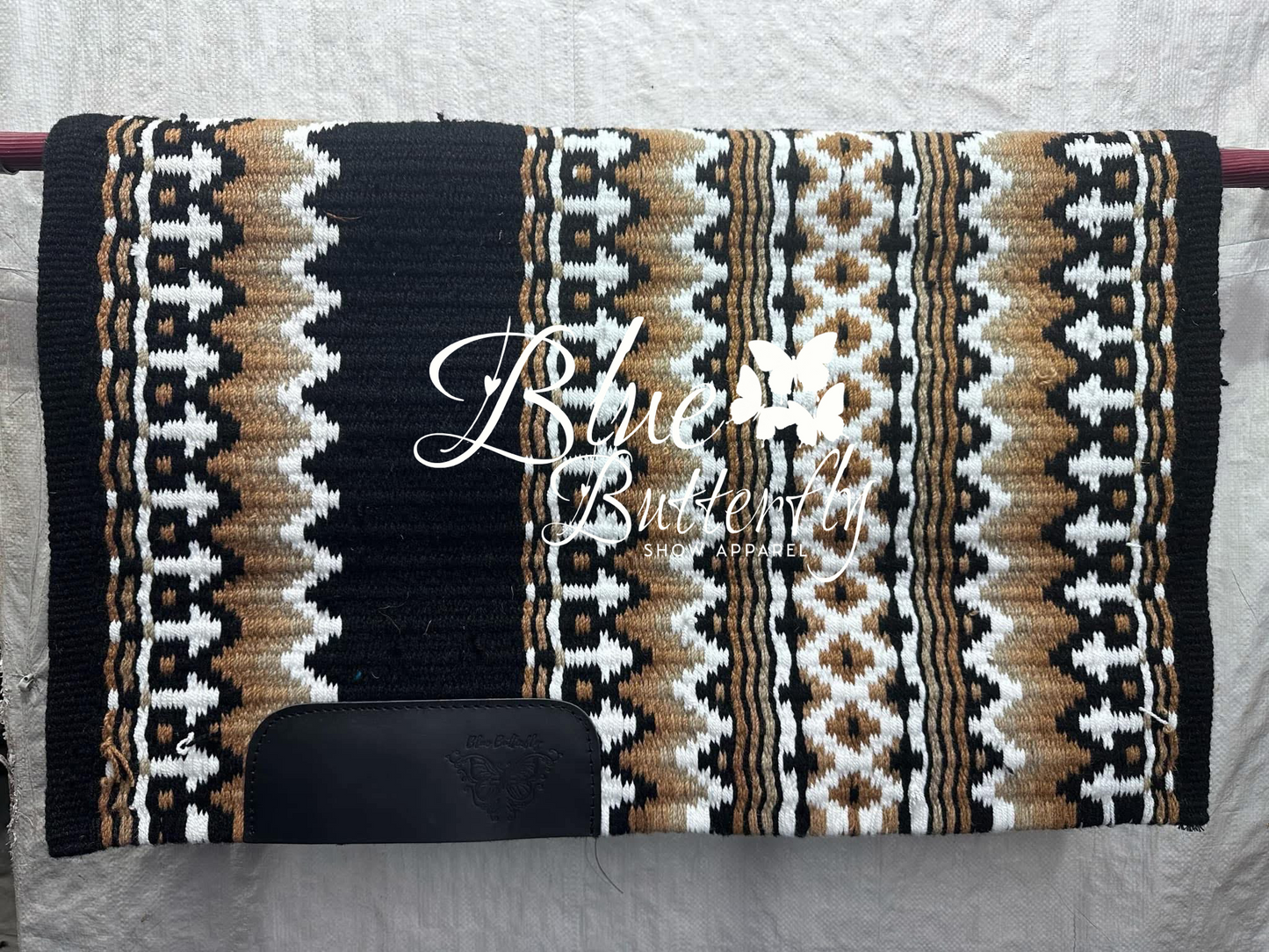 In Stock Show Pad (Coloma)