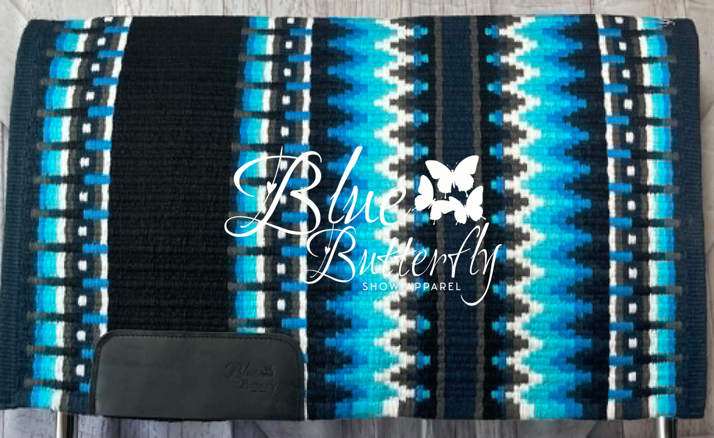 In Stock Show Pad