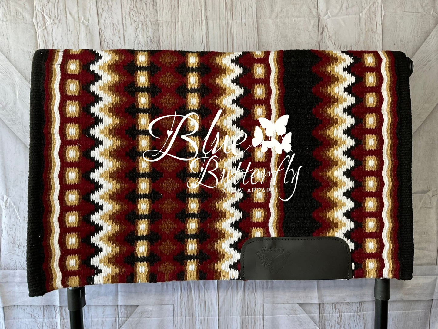 In Stock Show Pad (Red Velvet)