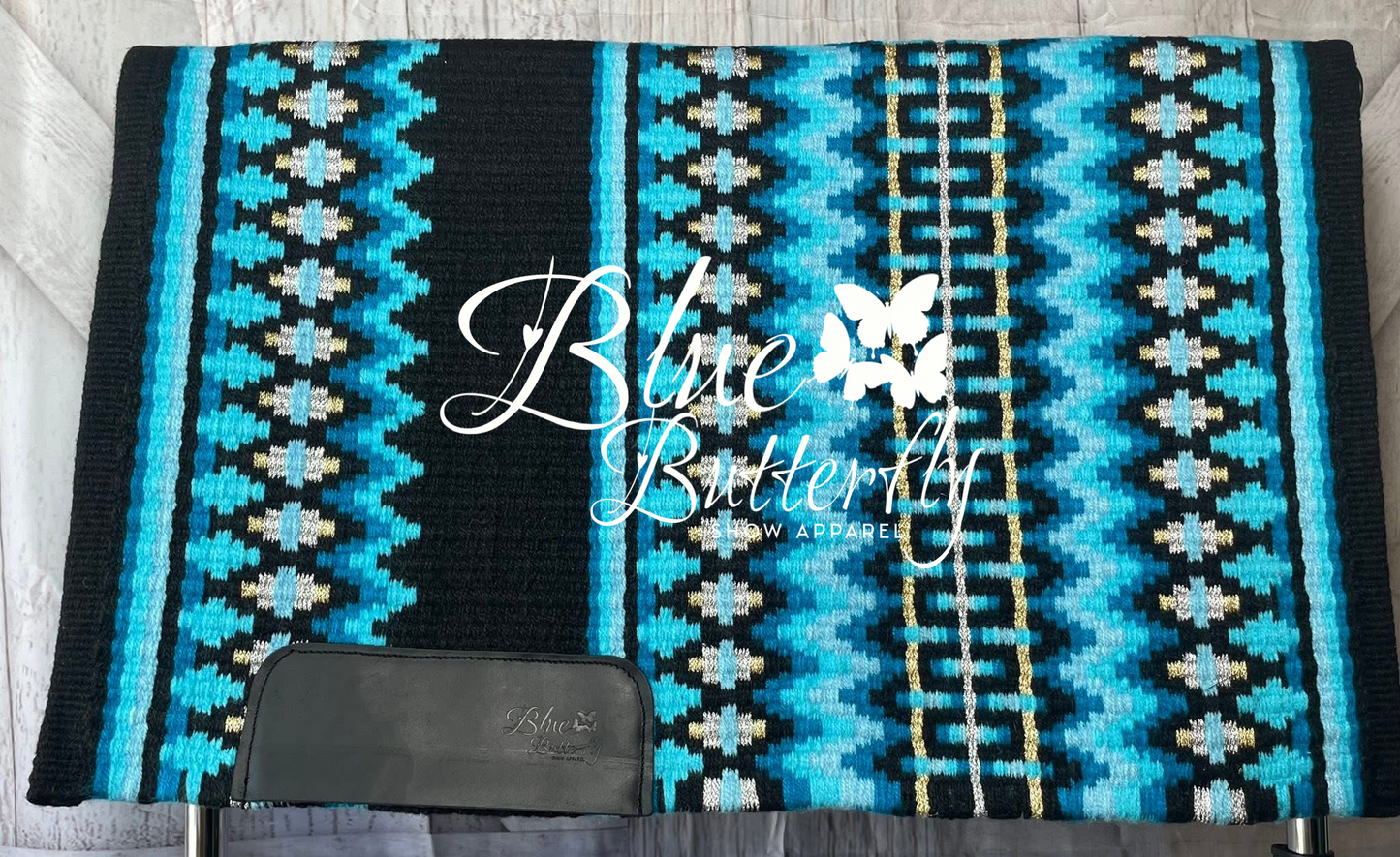 In Stock Show Pad