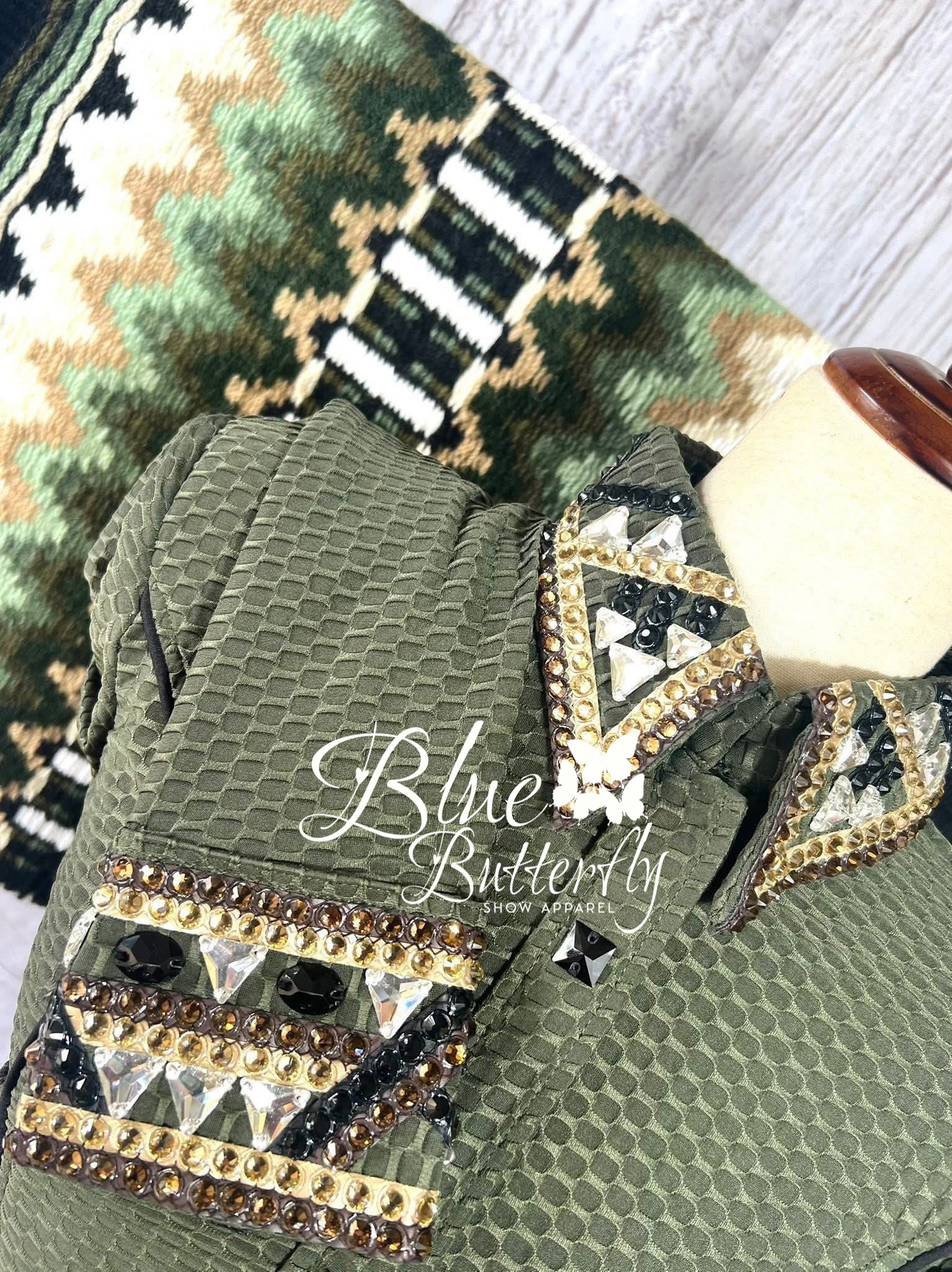 Priscilla ~Textured Day Shirt