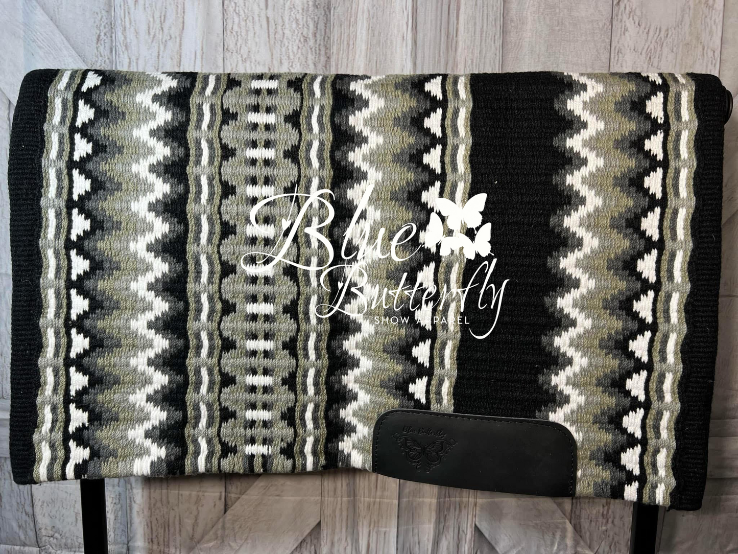 In Stock Show Pad (Aberdean)