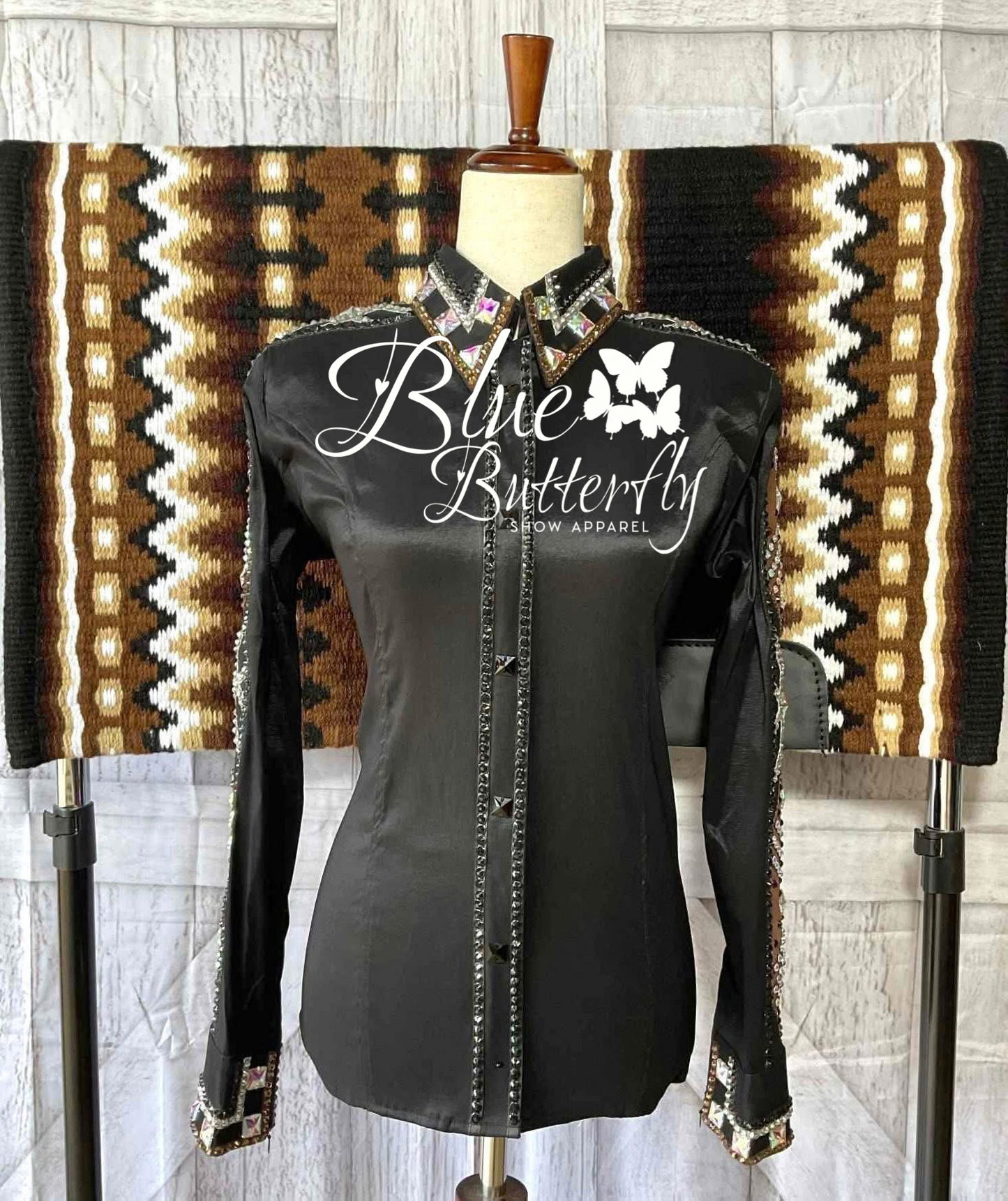 Evie Day Shirt